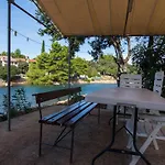 Josip Punta Kriza 3* Nerezine