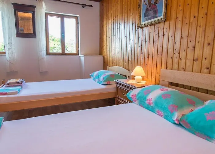 Πανσιόν Josip A3