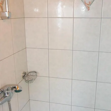 Josip A3 3* Nerezine