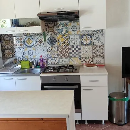 Josip A3 Gæstehus 3*