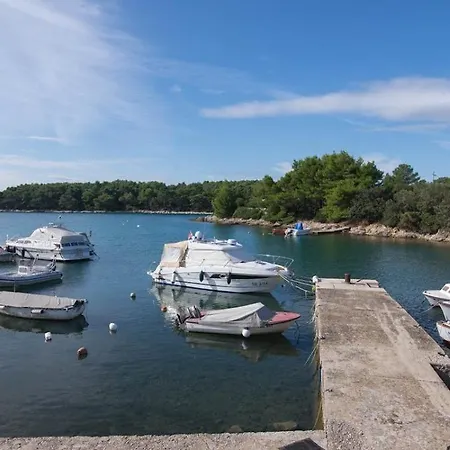 Josip A3 Gæstehus 3*