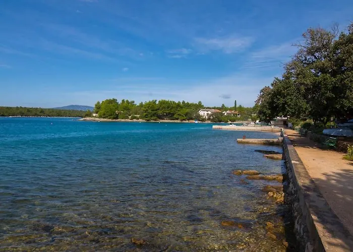 Josip A3 Affittacamere 3*