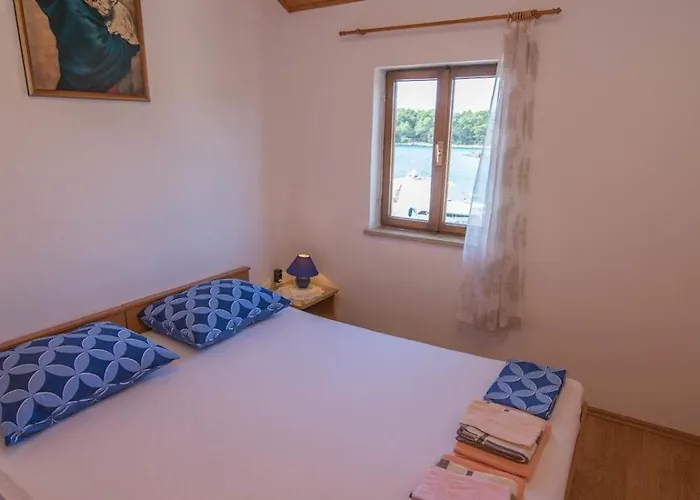 Josip A3 Casa de hóspedes 3*